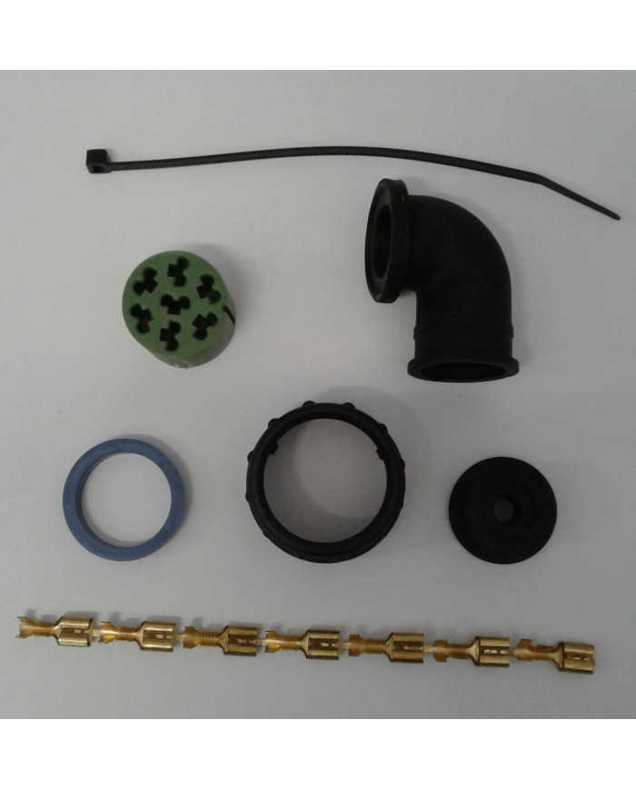 CONNETTORE 7 VIE TENUTA STAGNA PER FANALE POST.